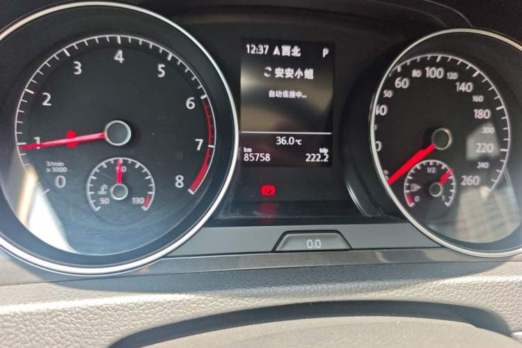 Used Volkswagen Golf 2019 280TSI DSG Comfort Version China V Standard Odometer Close Up