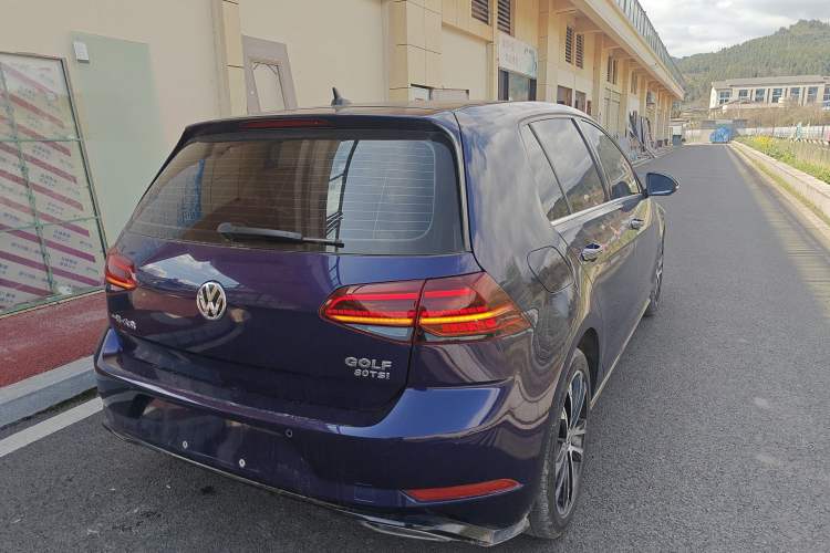 Used Volkswagen Golf 2019 280TSI DSG R-Line Model China V Standard Rear Right 45 Deg