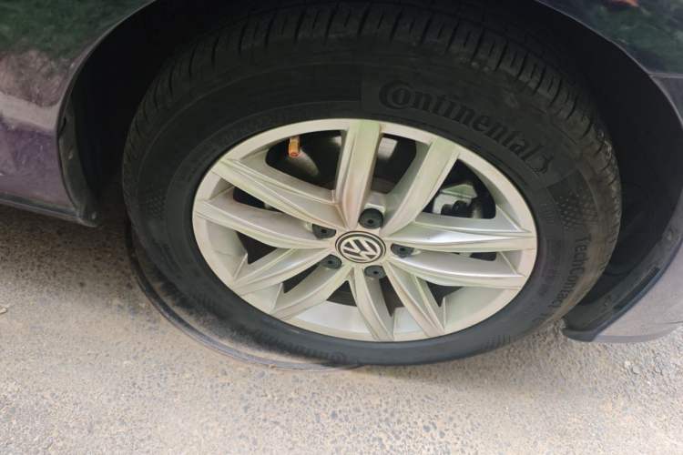 Used Volkswagen Golf 2019 280TSI DSG Comfort Version China V Standard Right Front Wheel Hub