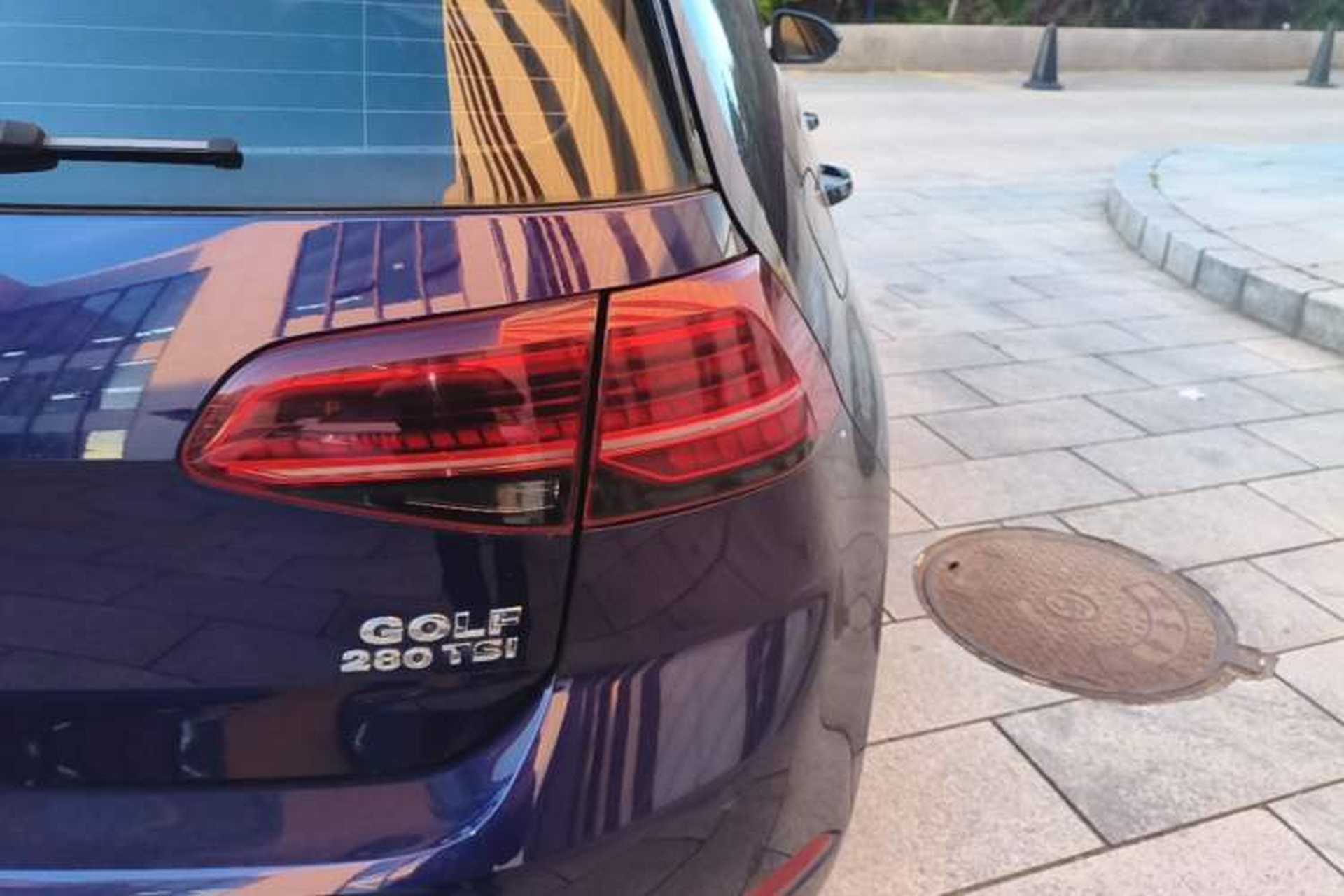 Used Volkswagen Golf 2019 280TSI DSG R-Line Model China V Standard Right Rear Taillight