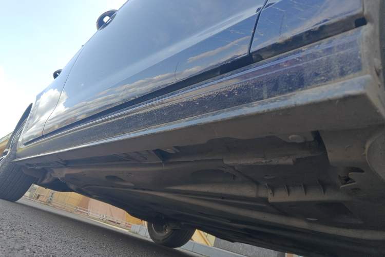 Used Volkswagen Golf 2019 280TSI DSG R-Line Model China V Standard Right Side Sill