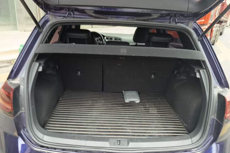 Used Volkswagen Golf 2019 280TSI DSG R-Line Model China V Standard Trunk