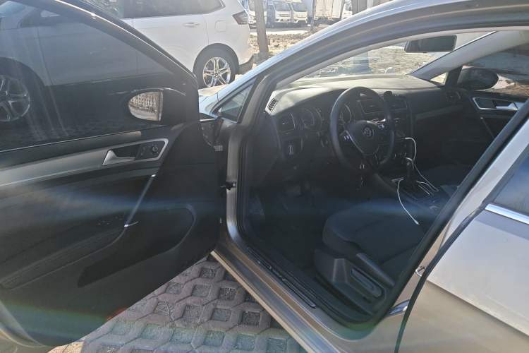 Used Volkswagen Golf 2019 280TSI DSG Comfort Version China V Standard Driver Seat