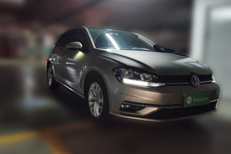 Used Volkswagen Golf 2019 280TSI DSG Comfort Version China VI Standard Front Right 45 Deg