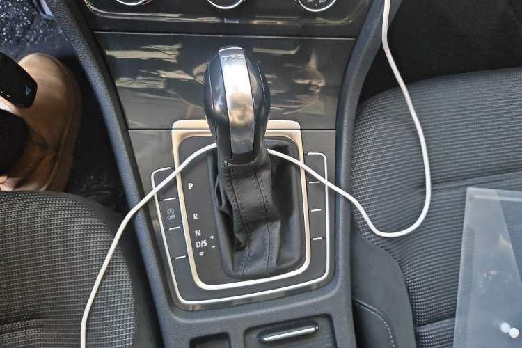 Used Volkswagen Golf 2019 280TSI DSG Comfort Version China V Standard Gear Lever