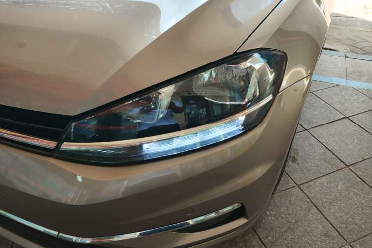 Used Volkswagen Golf 2019 280TSI DSG Comfort Version China VI Standard Left Front Headlight