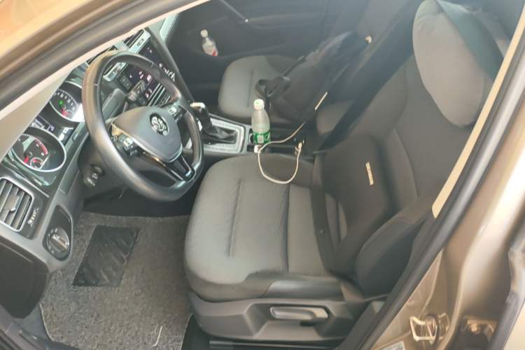 Used Volkswagen Golf 2019 280TSI DSG Comfort Version China VI Standard Left Front Seat