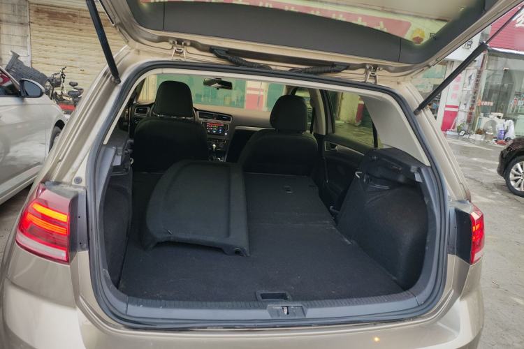 Used Volkswagen Golf 2019 280TSI DSG Comfort Version China VI Standard Trunk