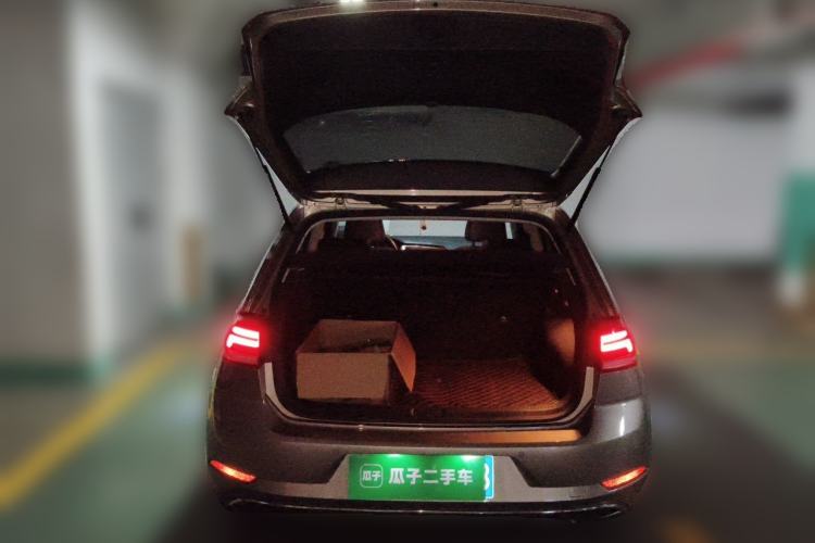 Used Volkswagen Golf 2019 280TSI DSG Comfort Version China VI Standard Trunk