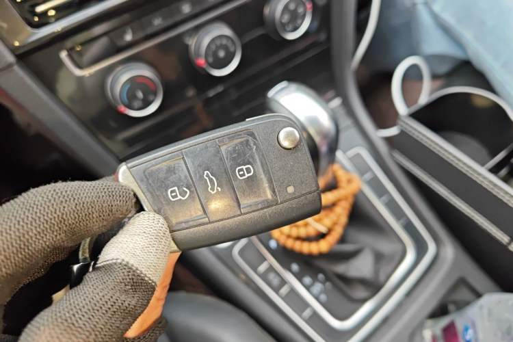 Used Volkswagen Golf 2019 280TSI DSG Luxury Version China V Standard Vehicle Key