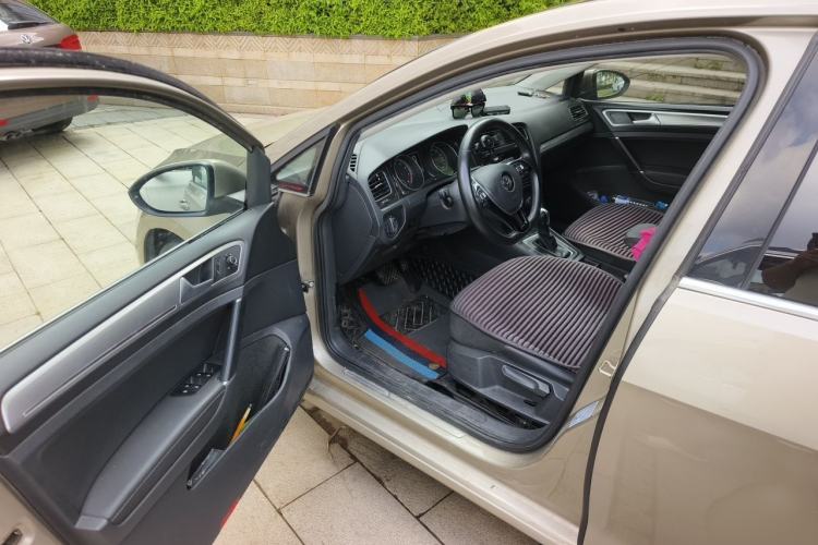 Used Volkswagen Golf 2019 1.6L Automatic Comfort Model China V Standard Driver Seat