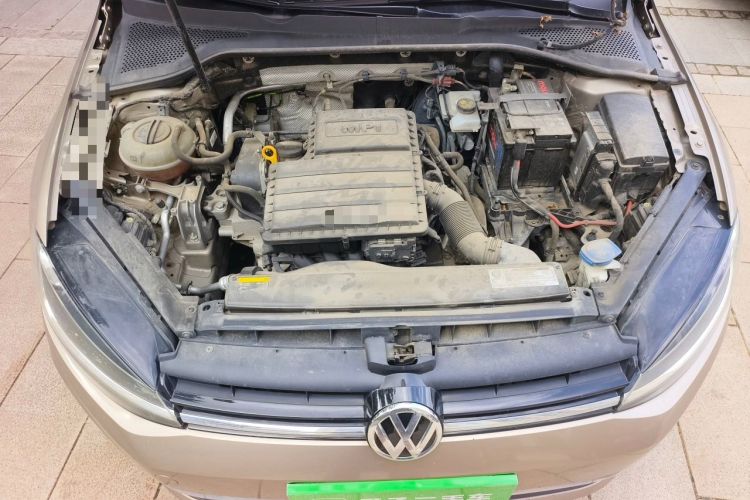 Used Volkswagen Golf 2019 1.6L Automatic Comfort Model China V Standard Engine Bay