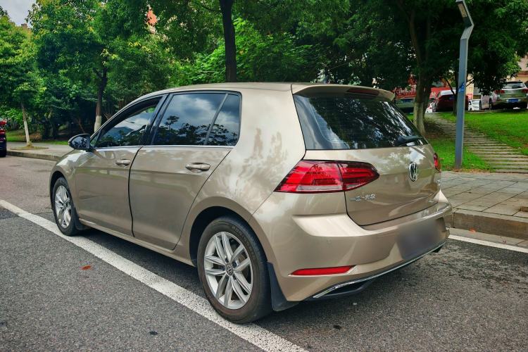 Used Volkswagen Golf 2019 280TSI DSG Comfort Version China VI Standard Exterior 3