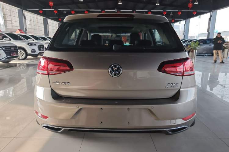 Used Volkswagen Golf 2019 200TSI DSG Comfort & Ambition Edition China VI Standard Exterior 4