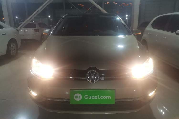 Used Volkswagen Golf 2019 200TSI DSG Comfort & Ambition Edition China VI Standard Front
