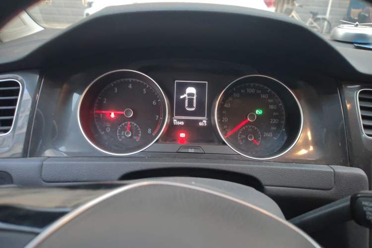 Used Volkswagen Golf 2019 280TSI DSG Comfort Version China VI Standard Instrument Cluster