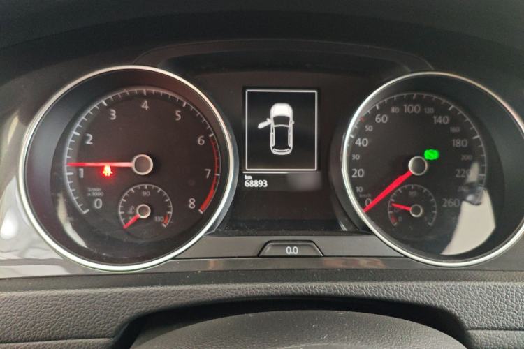 Used Volkswagen Golf 2019 200TSI DSG Comfort & Ambition Edition China VI Standard Instrument Cluster