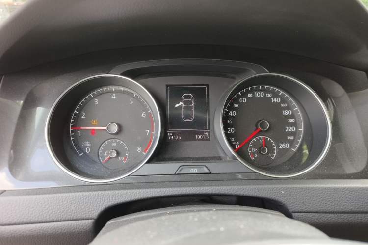 Used Volkswagen Golf 2019 1.6L Automatic Comfort Model China V Standard Instrument Cluster