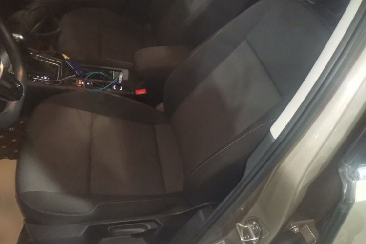 Used Volkswagen Golf 2019 200TSI DSG Comfort & Ambition Edition China VI Standard Left Front Seat