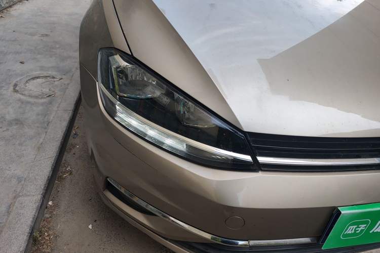 Used Volkswagen Golf 2019 280TSI DSG Comfort Version China V Standard Right Front Headlight