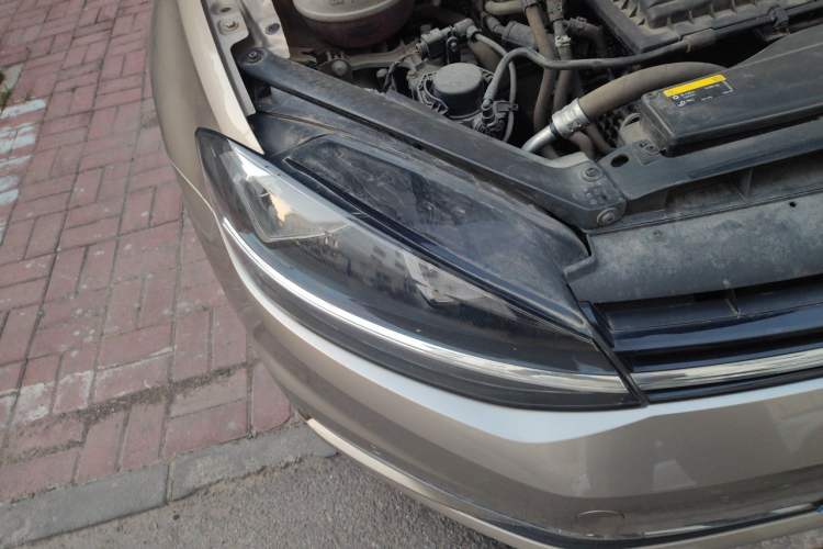 Used Volkswagen Golf 2019 280TSI DSG Comfort Version China VI Standard Right Front Headlight