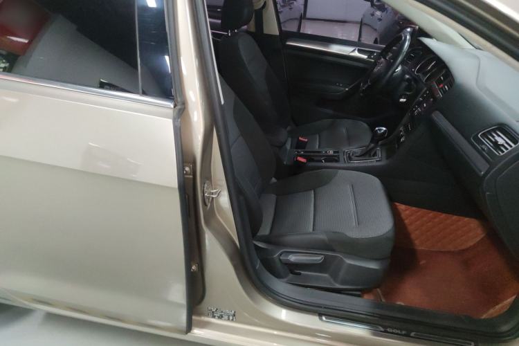 Used Volkswagen Golf 2019 1.6L Automatic Comfort Model China V Standard Right Front Seat