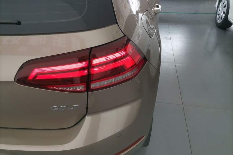 Used Volkswagen Golf 2019 1.6L Automatic Comfort Model China V Standard Right Rear Taillight