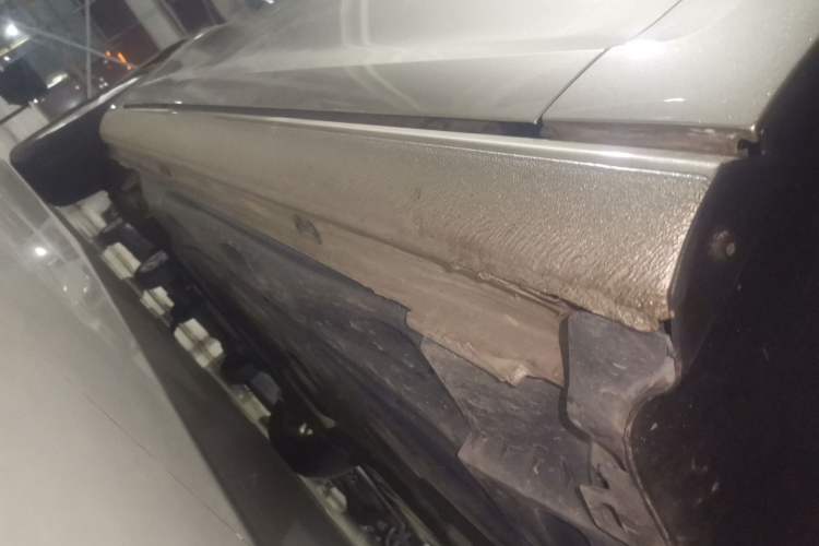 Used Volkswagen Golf 2019 200TSI DSG Comfort & Ambition Edition China VI Standard Right Side Sill