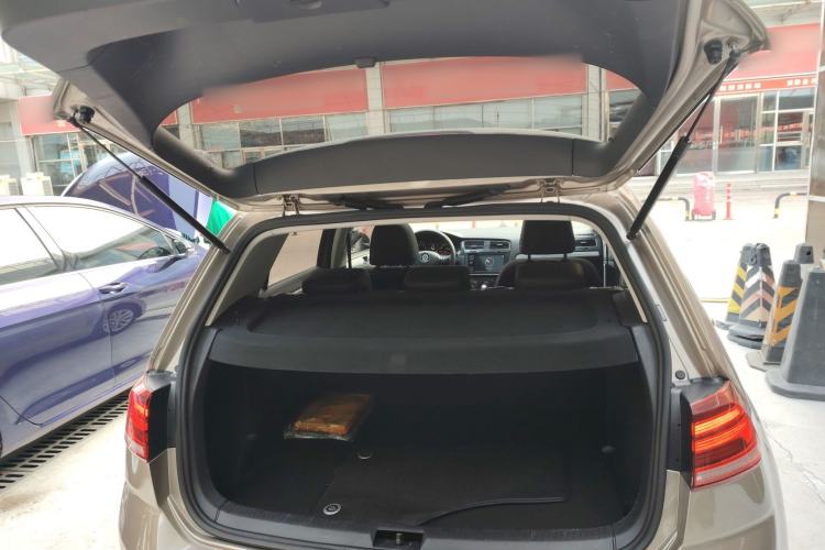 Used Volkswagen Golf 2019 280TSI DSG Comfort Version China VI Standard Trunk