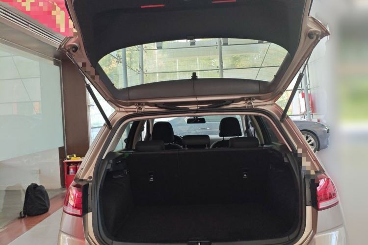 Used Volkswagen Golf 2019 200TSI DSG Comfort & Ambition Edition China VI Standard Trunk
