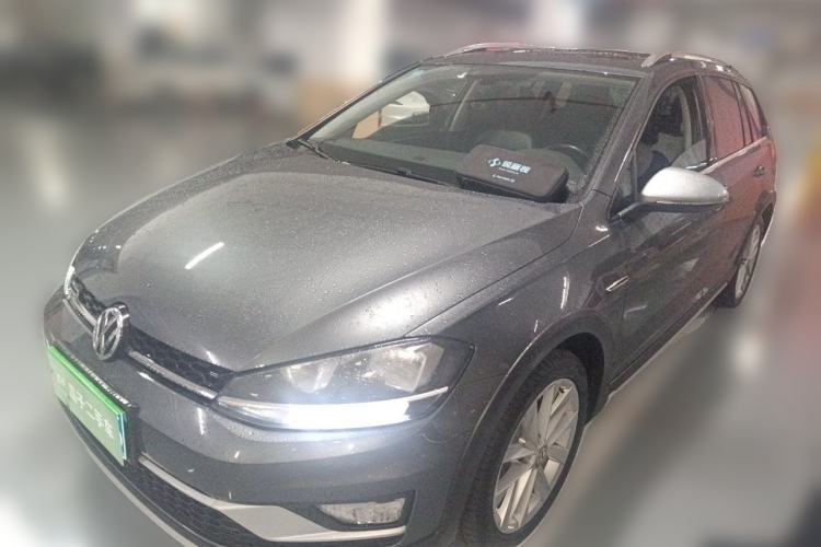 Used Volkswagen Golf 2019 1.8TSI Travel Edition Guazi used car, China used car export, Used car for sale, Used  cars, Cheapest cars for sale