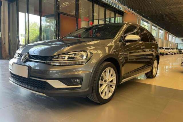 Used Volkswagen Golf 2019 1.8TSI Travel Edition