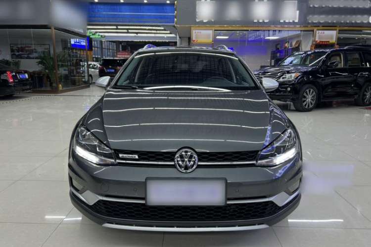 Used Volkswagen Golf 2019 1.8TSI Travel Edition Exterior 1