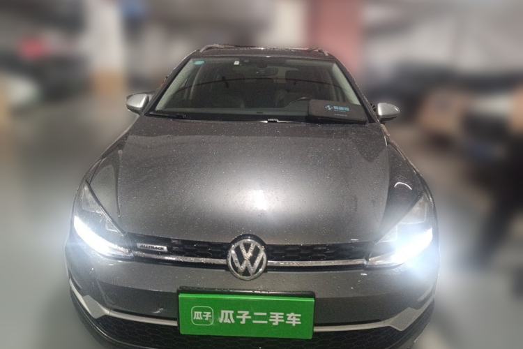Used Volkswagen Golf 2019 1.8TSI Travel Edition Front
