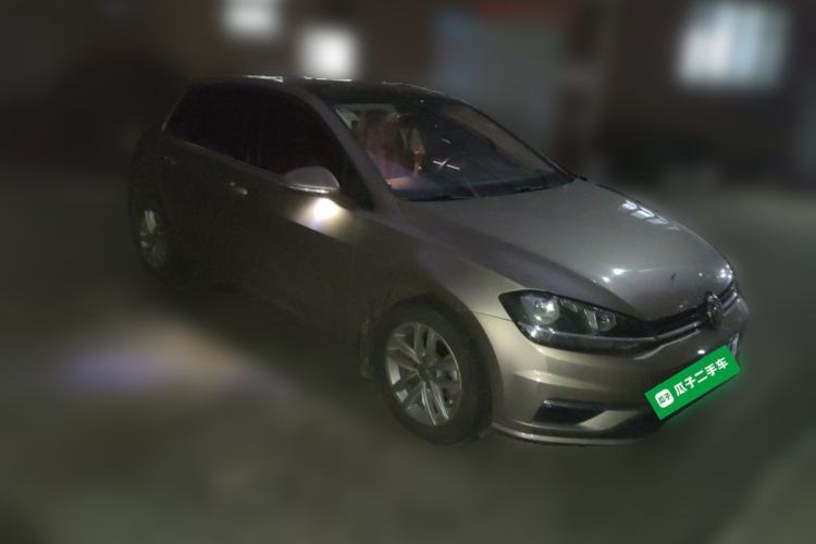 Used Volkswagen Golf 2019 1.6L Automatic Comfort Model China V Standard Front Right 45 Deg