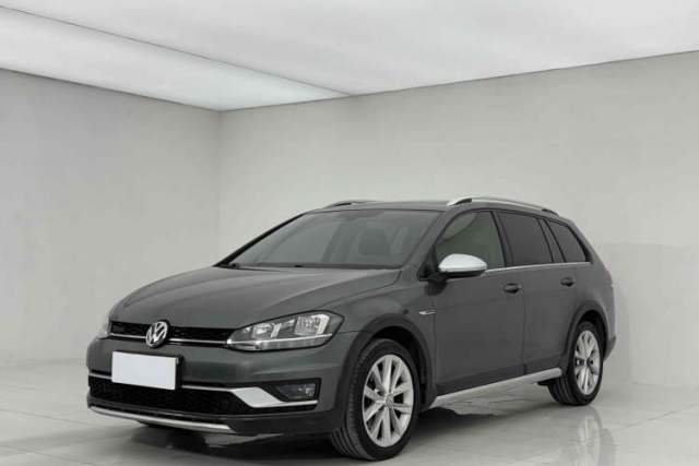 Used Volkswagen Golf 2019 1.8TSI Travel Edition