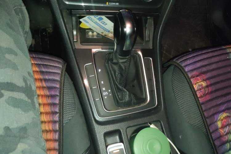 Used Volkswagen Golf 2019 1.6L Automatic Comfort Model China V Standard Gear Lever