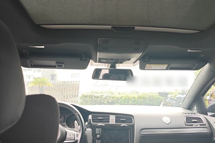 Used Volkswagen Golf 2019 280TSI DSG R-Line Model China V Standard Headliner