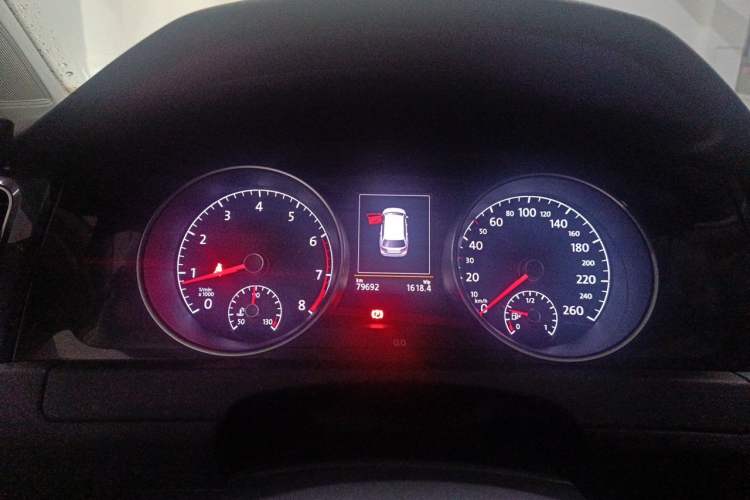 Used Volkswagen Golf 2019 1.8TSI Travel Edition Instrument Cluster