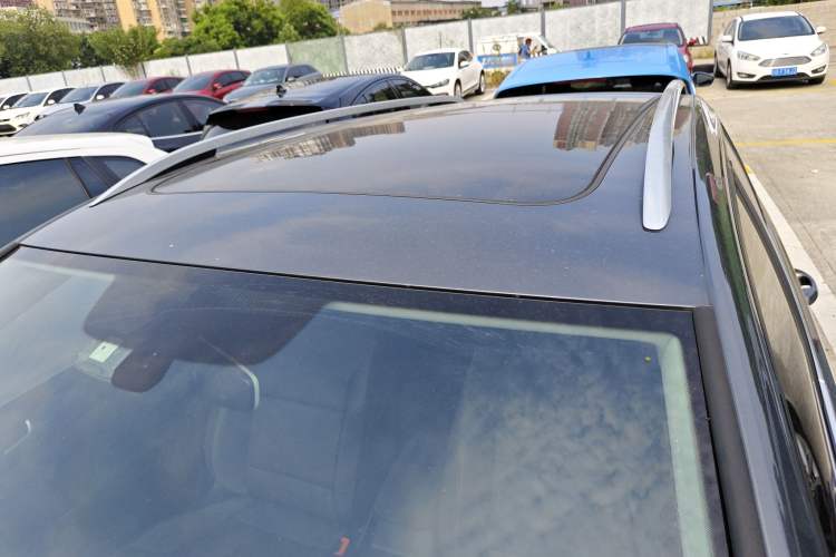 Used Volkswagen Golf 2019 1.8TSI Travel Edition Roof