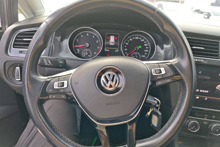 Used Volkswagen Golf 2019 1.8TSI Travel Edition Steering Wheel