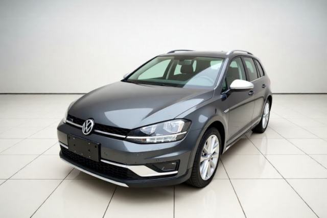 Used Volkswagen Golf 2019 1.8TSI Travel Edition