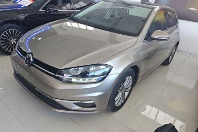 Ojetý Volkswagen Golf 2019 1.6L Automatic Comfort Model China V Standard