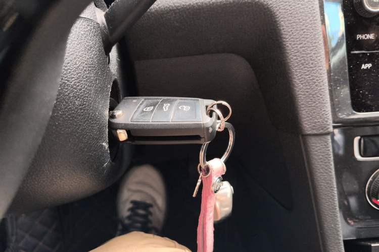 Used Volkswagen Golf 2019 1.8TSI Travel Edition Vehicle Key