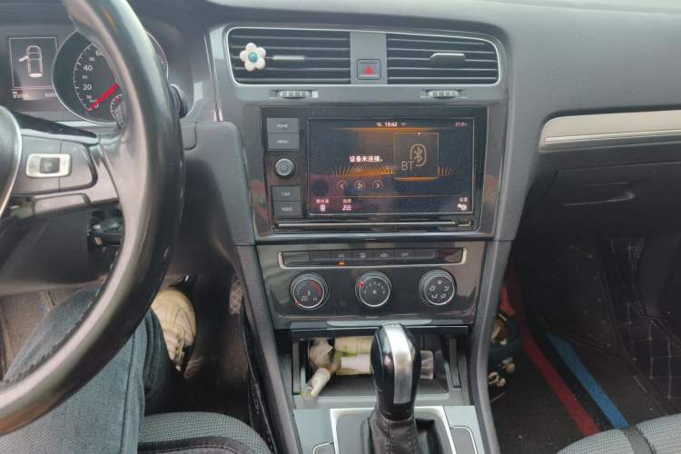 Used Volkswagen Golf 2019 280TSI DSG Comfort Version China V Standard Audio And AC Panel