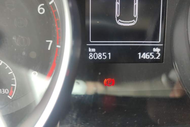 Used Volkswagen Golf 2019 200TSI DSG Comfort & Ambition Edition China VI Standard Odometer Close Up