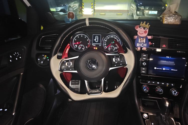 Used Volkswagen Golf 2019 280TSI DSG R-Line Model China V Standard Steering Wheel
