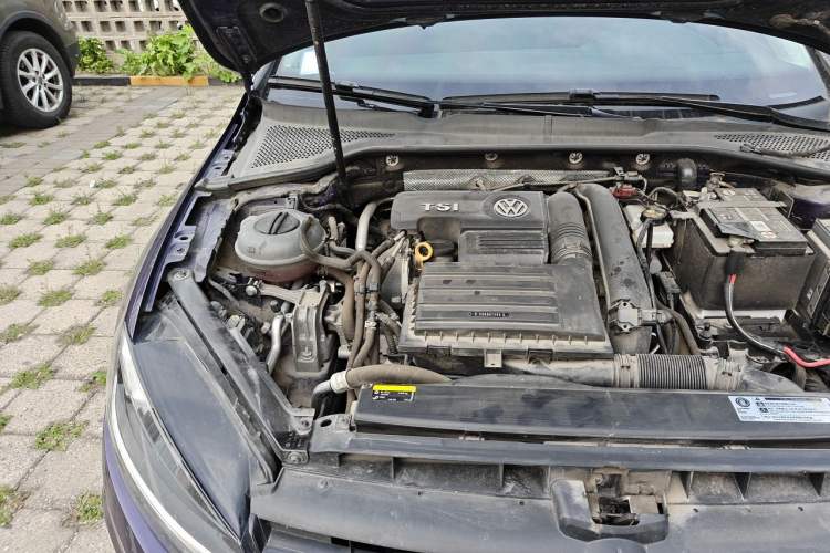 Used Volkswagen Golf 2019 280TSI DSG Comfort Version China V Standard Engine Bay Right