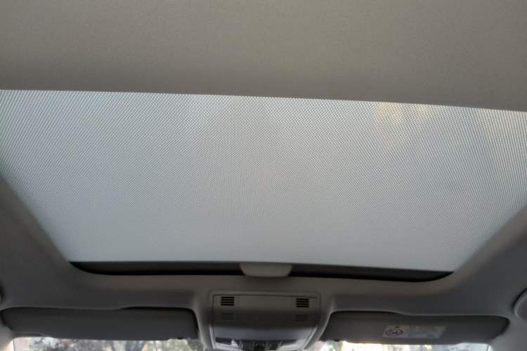 Used Volkswagen Golf 2019 280TSI DSG Comfort Version China VI Standard Headliner
