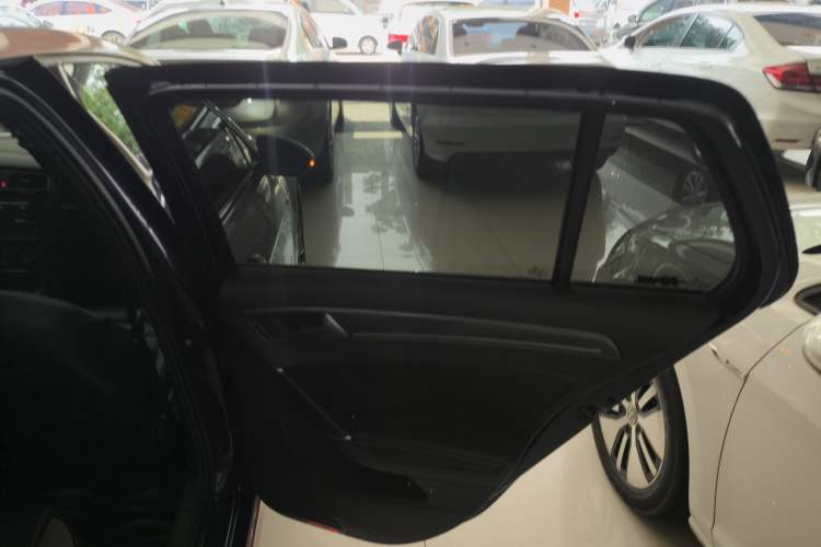 Used Volkswagen Golf 2019 280TSI DSG R-Line Model China V Standard Right Rear Door Interior